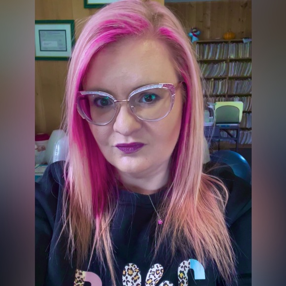 Posh Ambassador🌟 - Picture 1 of 1